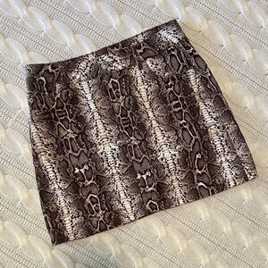 Topshop Moto Snakeskin Mini Skirt – Size 6 Brown‎ Print